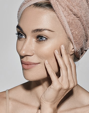women with wrinkle-free skin